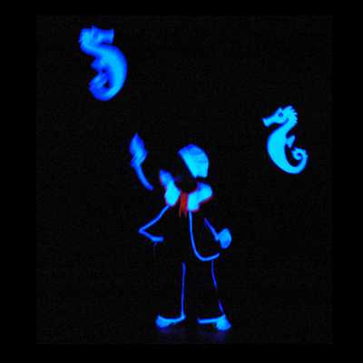 HILT black light theatre Prague Sea